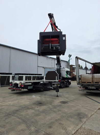 Levage en bras de grue &eacute;quipements industriels Paris