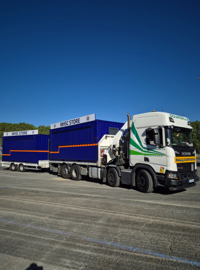 Porteur grue avec remorque Montpellier