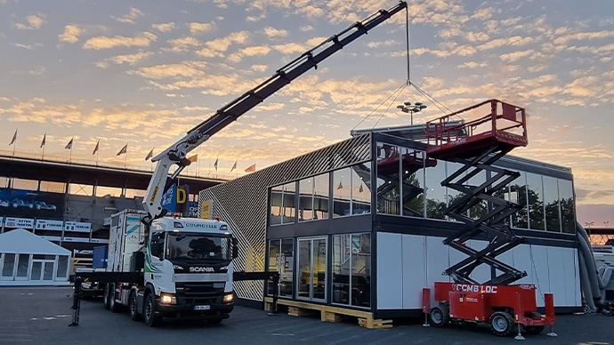 Levage bras de grue