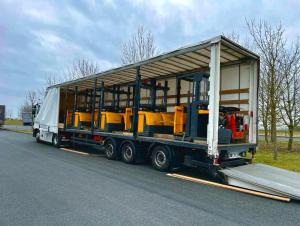 Transport de chariots de manutention